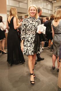 Naomi Watts feet photo thumbnail