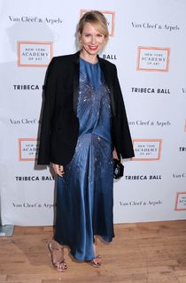 Naomi Watts feet photo thumbnail