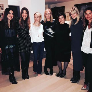 Naomi Watts feet photo thumbnail