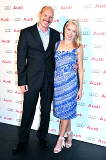 Naomi Watts feet photo thumbnail
