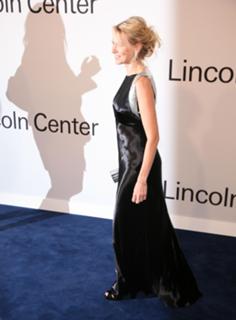 Naomi Watts feet photo thumbnail