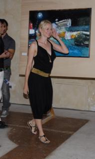 Naomi Watts feet photo thumbnail