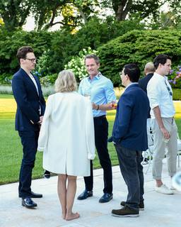 Naomi Watts feet photo thumbnail