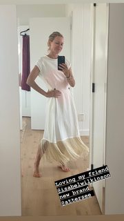 Naomi Watts feet photo thumbnail