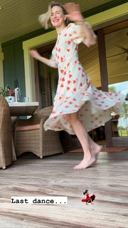 Naomi Watts feet photo thumbnail