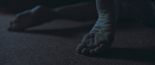 Naomi Watts feet photo thumbnail