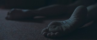 Naomi Watts feet photo thumbnail