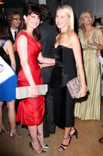 Naomi Watts feet photo thumbnail