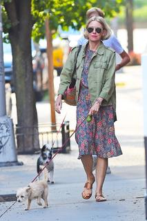 Naomi Watts feet photo thumbnail