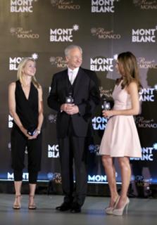 Naomi Watts feet photo thumbnail