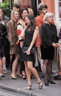 Naomi Watts feet photo thumbnail