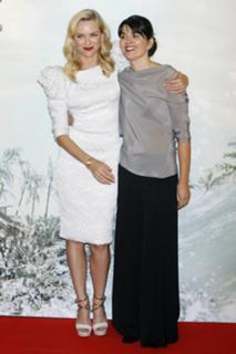 Naomi Watts feet photo thumbnail