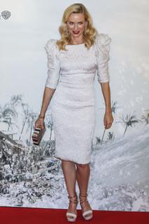 Naomi Watts feet photo thumbnail