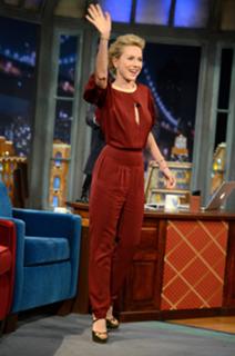 Naomi Watts feet photo thumbnail