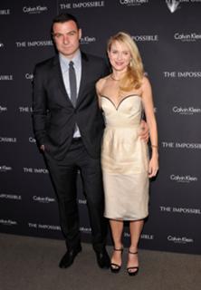 Naomi Watts feet photo thumbnail