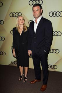 Naomi Watts feet photo thumbnail