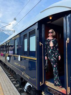 Naomi Watts feet photo thumbnail