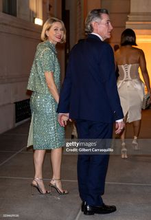 Naomi Watts feet photo thumbnail