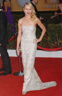 Naomi Watts feet photo thumbnail