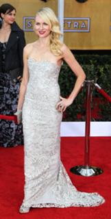 Naomi Watts feet photo thumbnail