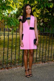 Naomie Harris feet photo thumbnail