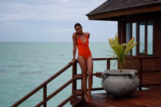 Naomie Harris feet photo thumbnail