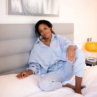 Naomie Harris feet photo thumbnail