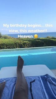 Naomie Harris feet photo thumbnail