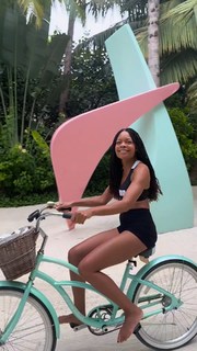 Naomie Harris feet photo thumbnail