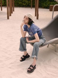 Nara feet photo 4