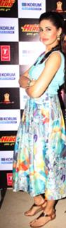 Nargis Fakhri feet photo thumbnail