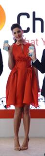 Nargis Fakhri feet photo thumbnail