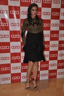 Nargis Fakhri feet photo thumbnail