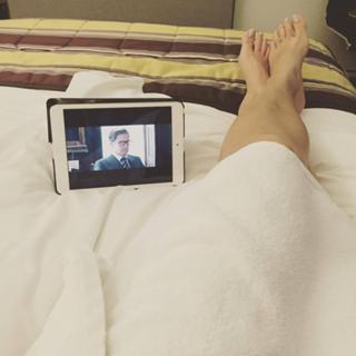 Nargis Fakhri feet photo thumbnail
