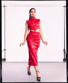 Nargis Fakhri feet photo thumbnail