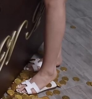 Narin Ammara feet photo thumbnail