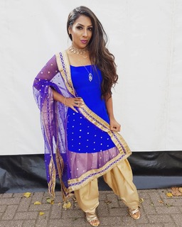 Narinder Kaur feet photo 10