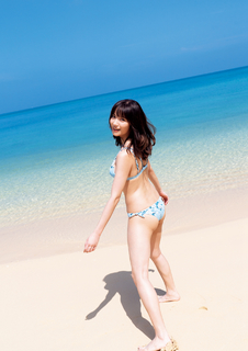 Nashiko Momotsuki feet photo 5
