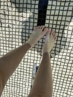 Nashiko Momotsuki feet photo 3