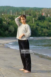 Nastassja Kinski feet photo thumbnail