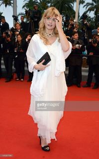 Nastassja Kinski feet photo thumbnail