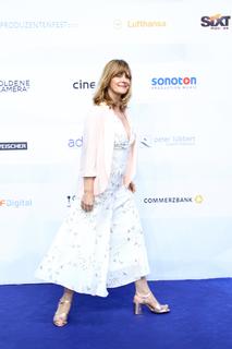 Nastassja Kinski feet photo thumbnail