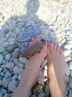 Nastasya Samburskaya feet photo thumbnail