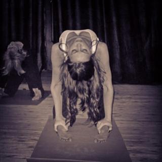 Nastasya Samburskaya feet photo thumbnail