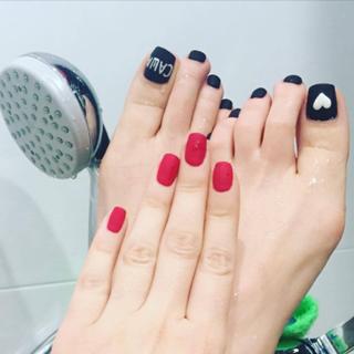 Nastasya Samburskaya feet photo thumbnail