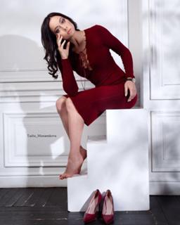 Nastasya Samburskaya feet photo thumbnail