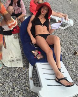 Nastasya Samburskaya feet photo thumbnail