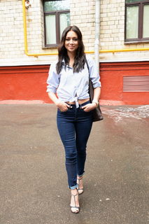 Nastasya Samburskaya feet photo thumbnail
