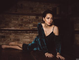 Nastasya Samburskaya feet photo thumbnail