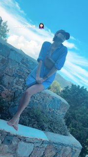 Nastasya Samburskaya feet photo thumbnail